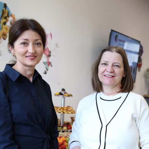 Irina Gelwer (Dozentin) und Marina Furin (Dozentin)