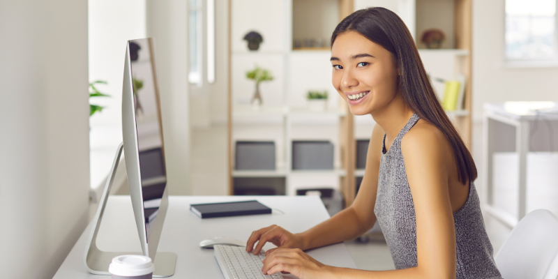 KI Basics – Einführung und praktisches Arbeiten mit text- und bildgenerativer Künstlicher Intelligenz (KI) | Präsenz