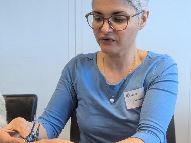 Origami mit Andra (ISI-Team)