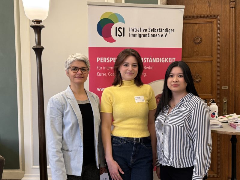 ISI-Team: Andra Vaida, Anastasia Kovalchuk und Anh Hoang