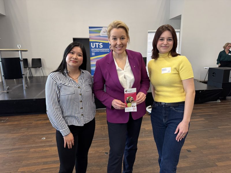 ISI-Team mit Senatorin für Wirtschaft, Energie und Betriebe Franziska Giffey